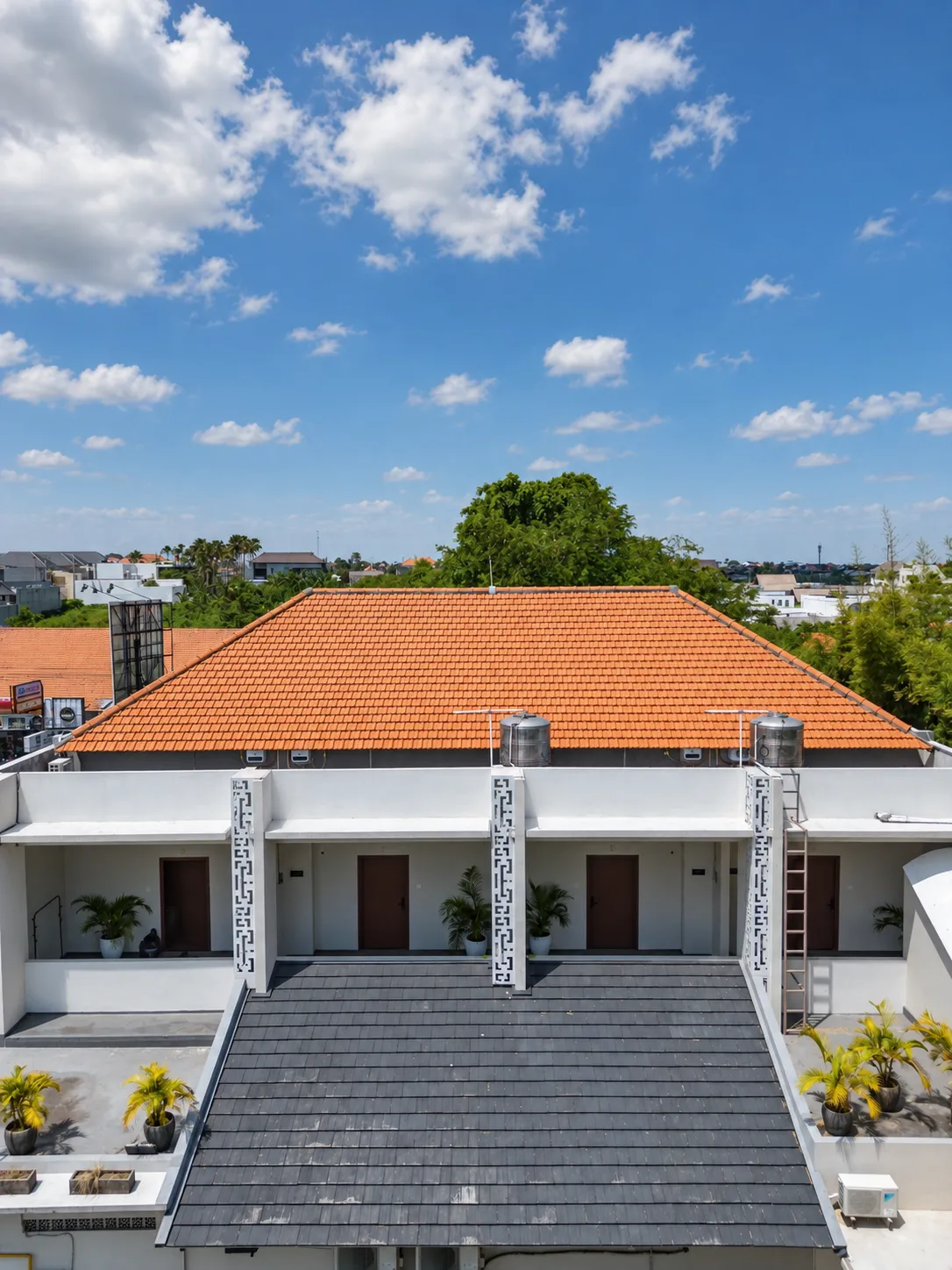 15-Property-Aerial-Exterior_11zon